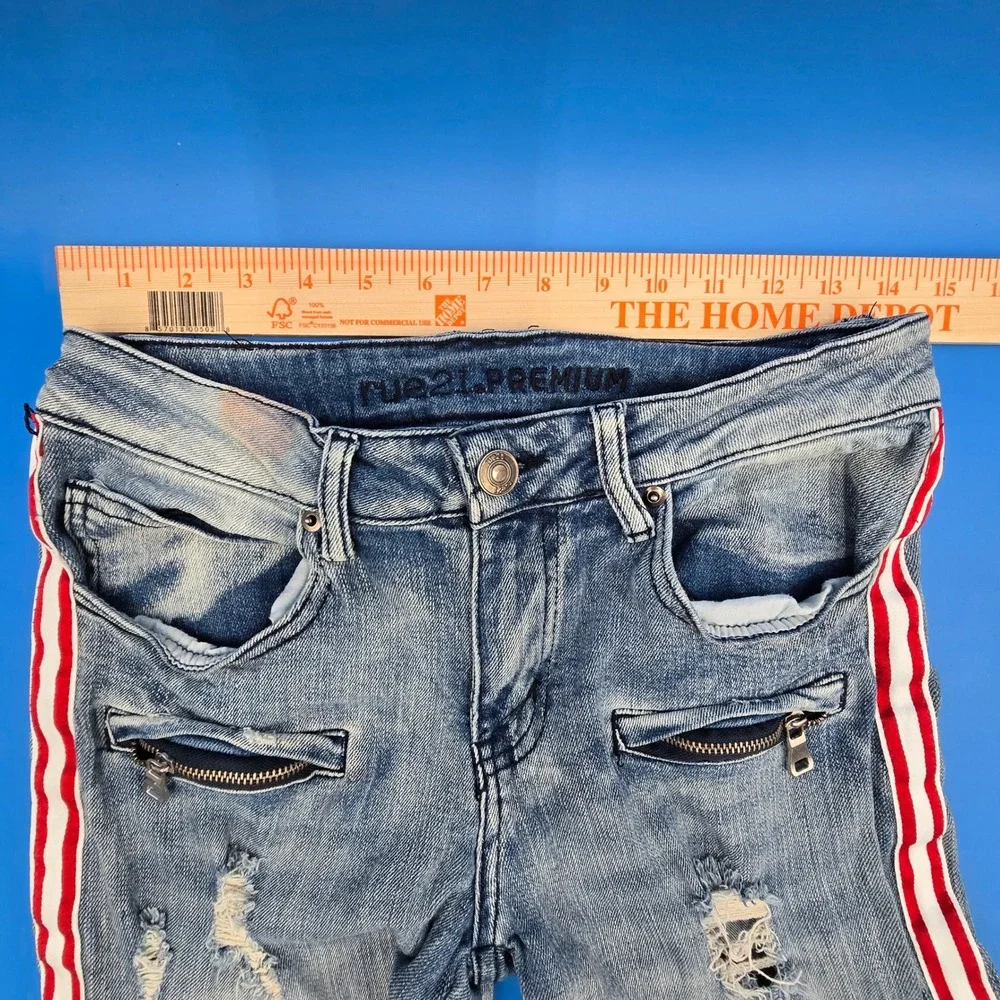 Rue21 Premium Mens 28x30 Skinny Supreme Flex Moto‎ Distressed Side Stripe Jeans